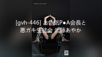 无套后入肛交