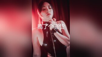 公厕偷窥长发白衣美眉嘘嘘