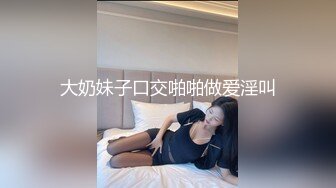 商场一路跟踪抄底粉裙美女竟然光着屁屁来逛街