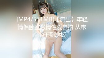 少年变态觉醒：公园公厕暴露手淫