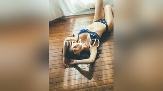 170CM顶级金发妖艳外围美女，极品美腿超短裙